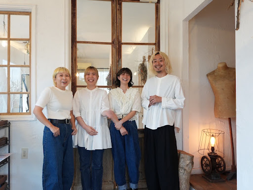 スタッフ集合写真